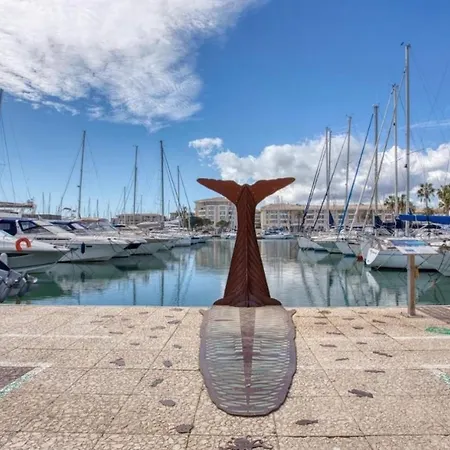 Porte Hermes Avec Parking *
